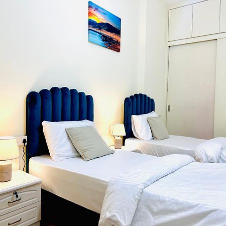 Vip Residence - Ladies Only Dubai Bagian luar foto